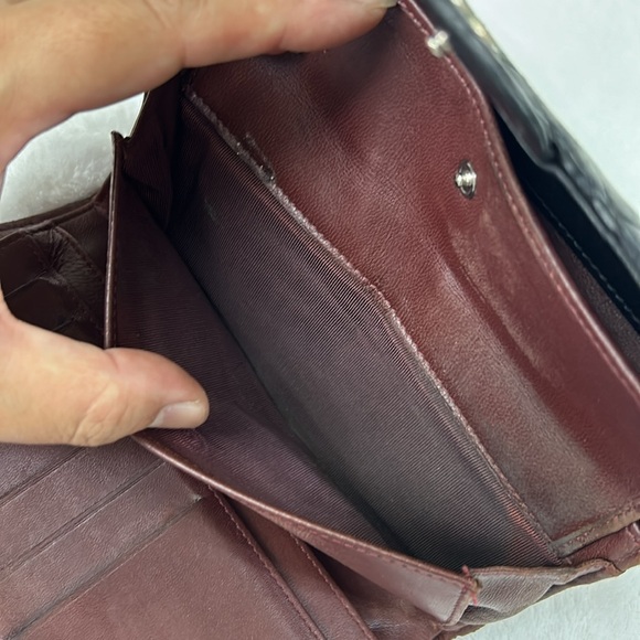 🖤Vtg CHANEL Lambskin Classic quilted flap wallet - Picture 12 of 17